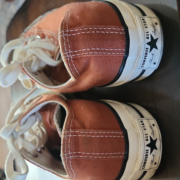 Chuck Taylor Converse Womens Size 5 - Picture 5 of 11